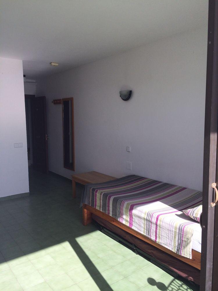 Coconut Apartments - Adults Only Magalluf Exteriör bild